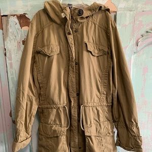 Army green long sleeve raincoat